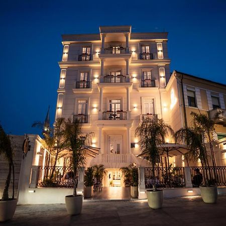 Art Gallery Boutique Hotel Durrës Exterior foto